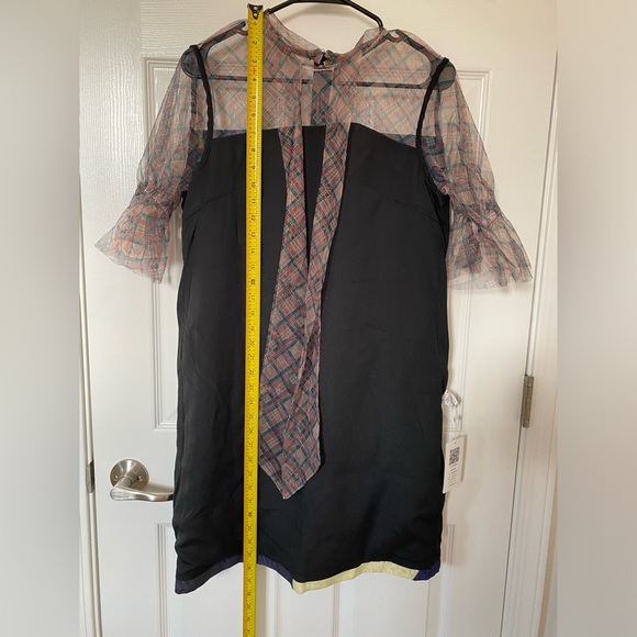 Women’s graphic dress (snow white print) - US M - Picture 8 of 8